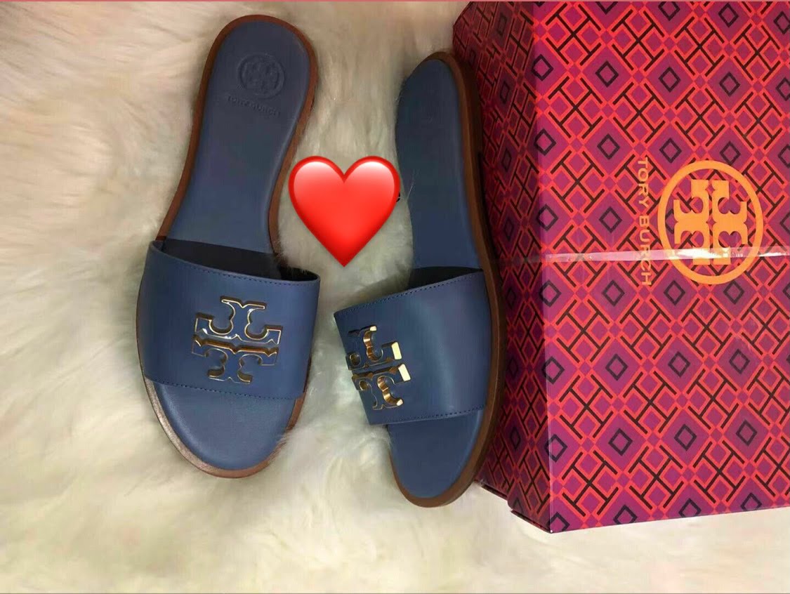 Tory Burch Women's Everly Slides – THE OUTLET