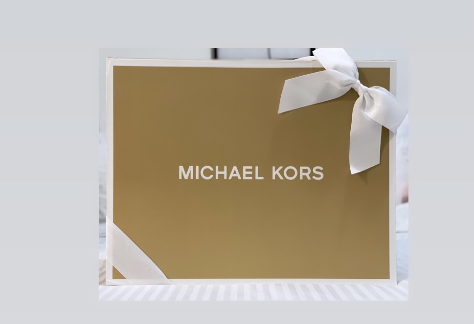 Michael Kors Nicole Large Logo Crossbody Bag – THE OUTLET FZE