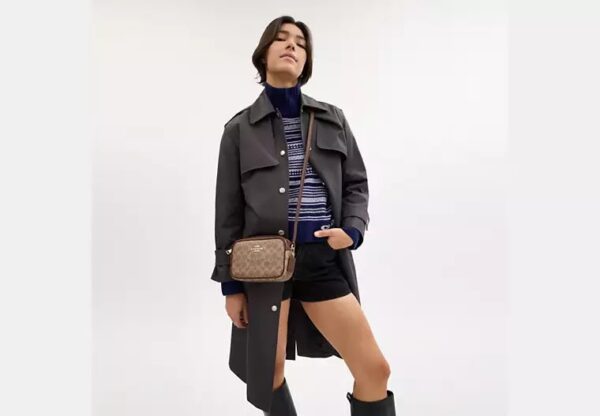 Coach Mini Jamie Camera Bag In Signature Canvas-Color: Signature canvas/Gold/Tan/Brown - Image 2