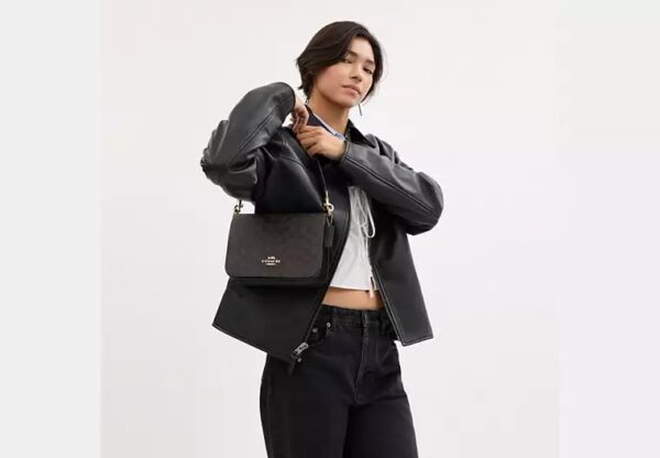 Coach Quinn Bag In Signature Canvas-Color: Signature canvas/Gold/Walnut/Black - Image 3