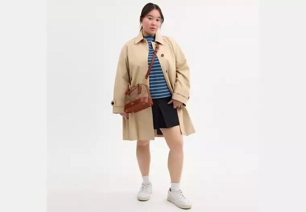 Coach Sabrina Satchel Bag In Signature Canvas-Color: Signature canvas/Im/Tan/Caramel - Image 4