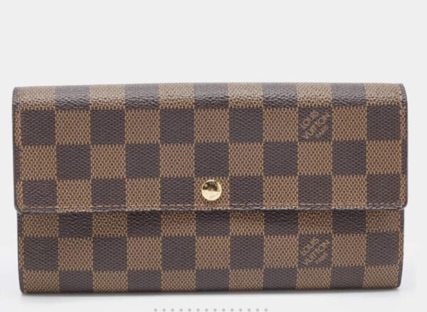 Louis Vuitton Monogram Canvas Sarah Wallet
